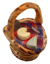 Load image into Gallery viewer, SKU# 10001 - Cheeses to go