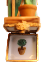 Load image into Gallery viewer, SKU# 10012 - Gardener's essentials