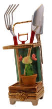Load image into Gallery viewer, SKU# 10012 - Gardener's essentials