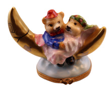 Cargar imagen en el visor de la galería, SKU# 2450 - Lovers on the moon.