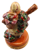 Cargar imagen en el visor de la galería, SKU# 3332- Papá Noel provenzal de Lynn Haney