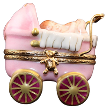 Cargar imagen en el visor de la galería, SKU# 36026 - Niña en cochecito de bebé