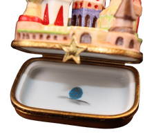Load image into Gallery viewer, SKU# 3610 - Kremlin