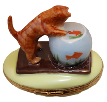 Lade das Bild in den Galerie-Viewer, SKU# 6029 - Kätzchen mit Fischglas