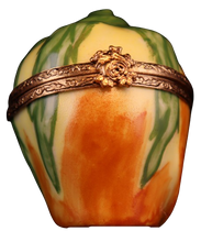 Cargar imagen en el visor de la galería, SKU# 6054 - Capullo de rosa amarillo