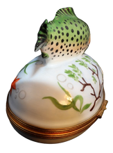 Lade das Bild in den Galerie-Viewer, SKU# 6265 - Große Forelle