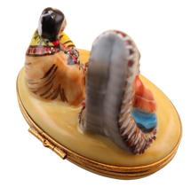 Cargar imagen en el visor de la galería, SKU# 6418 - Jefe sentado