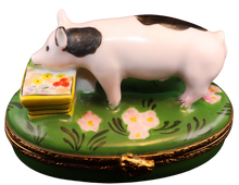 Lade das Bild in den Galerie-Viewer, SKU# 6445 - Geflecktes Schwein