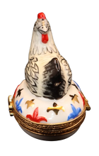 Cargar imagen en el visor de la galería, SKU# 6931 - Tres gallinas francesas