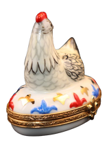 Cargar imagen en el visor de la galería, SKU# 6931 - Tres gallinas francesas