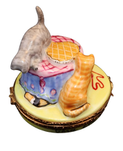 Cargar imagen en el visor de la galería, SKU# 6976 - 3 Gatitos