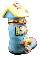 Load image into Gallery viewer, SKU# 7021 - Old Woman In Shoe