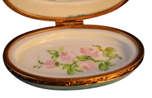 Lade das Bild in den Galerie-Viewer, SKU# 7032 - Amor in der Gondel