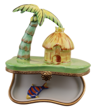 Cargar imagen en el visor de la galería, SKU# 7114 - Cabaña con palmera