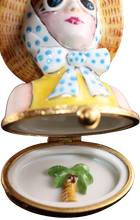Load image into Gallery viewer, SKU# 7119 - Lady Tourist