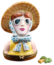 Load image into Gallery viewer, SKU# 7119 - Lady Tourist