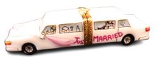 Cargar imagen en el visor de la galería, SKU# 7227 - Limusina para recién casados