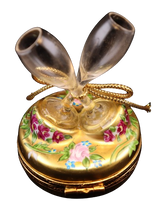 Load image into Gallery viewer, SKU# 7228 - Champagne Glasses