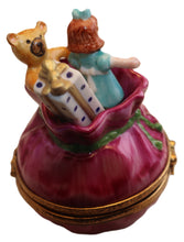 Cargar imagen en el visor de la galería, SKU# 7243 - Bolsa de Papá Noel