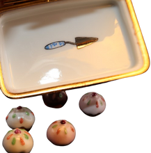 Load image into Gallery viewer, SKU# 7249 - Muffin Tin With 6 Cup Cakes