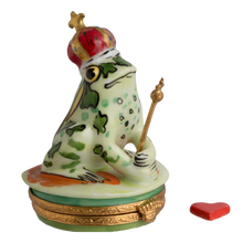 Lade das Bild in den Galerie-Viewer, SKU# 7255 - Frosch mit roter Krone (Prinz der Liebe)
