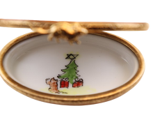 Load image into Gallery viewer, SKU# 7368 - Orange Tabby With Present