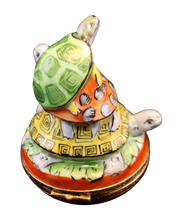 Cargar imagen en el visor de la galería, SKU# 7423 - Pila de tortugas