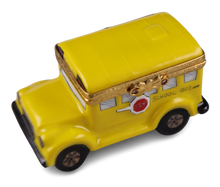 Load image into Gallery viewer, SKU# 7447 - School Bus