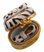 Cargar imagen en el visor de la galería, SKU# 7456 - Zapatos Mary Jane Cebra