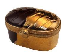 Lade das Bild in den Galerie-Viewer, SKU# 7635 - Ovale Schokolade mit Gold