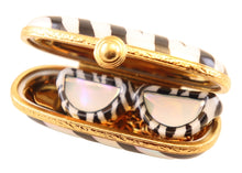 Load image into Gallery viewer, SKU# 7786 - Sunglasses In Case Zebra