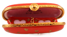 Load image into Gallery viewer, SKU# 7787 - Heart Sunglasses In Case