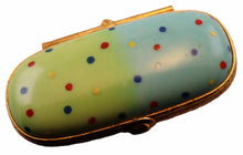 Load image into Gallery viewer, SKU# 7798 - Sunglasses In Flat Confetti Case