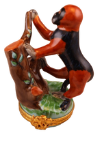 Cargar imagen en el visor de la galería, SKU# 7815 - Mono colobo rojo