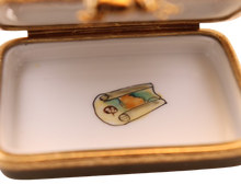 Cargar imagen en el visor de la galería, SKU# 7824 - Lynn Haney Papá Noel con globo