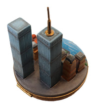 Lade das Bild in den Galerie-Viewer, Artikelnummer 7843 - World Trade Center