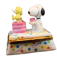 Load image into Gallery viewer, SKU# 8451 - Snoopy and Woostock Birthday from the Peanuts© collection.