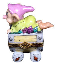 Load image into Gallery viewer, SKU# 8541 - Dopey - Disney © collection