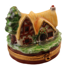 Lade das Bild in den Galerie-Viewer, SKU# 8543 - Snow White's Cottage - Disney © collection