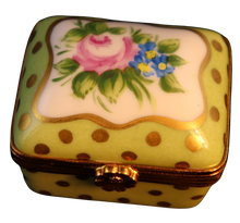 Cargar imagen en el visor de la galería, SKU# 9103 - Caja amarilla con puntos dorados