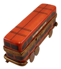Lade das Bild in den Galerie-Viewer, SKU# C077077 - Antique London Bus