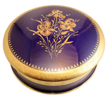 Cargar imagen en el visor de la galería, SKU# F16-GOLD-INCRUST Large Bleu de Four (Cobalt Blue) Round Box with Real Gold Incrustation with agate polishing finish.
