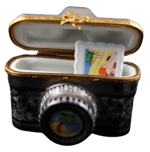 Load image into Gallery viewer, SKU# 7118 - Holiday Camera