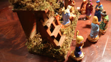 Lade das Bild in den Galerie-Viewer, CRECHE - COMPLETE
