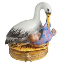 Lade das Bild in den Galerie-Viewer, SKU# 3521 - Storch mit Baby