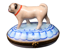 Cargar imagen en el visor de la galería, SKU# 6012 - Pug de pie