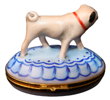 Cargar imagen en el visor de la galería, SKU# 6012 - Pug de pie