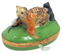 Cargar imagen en el visor de la galería, SKU# 6030 - Gatitos con gata madre