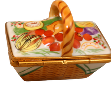 Load image into Gallery viewer, SKU# 6039 - Basket Picnic