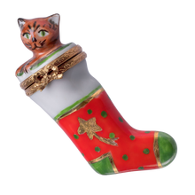 Load image into Gallery viewer, SKU# 6432 - Stocking with Kitten
